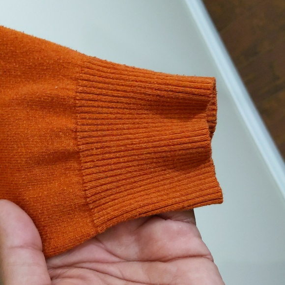 Old Navy| Tangerine Orange Long Sleeve Crew Neck Sweater Cotton Polyester Blend - Picture 4 of 12